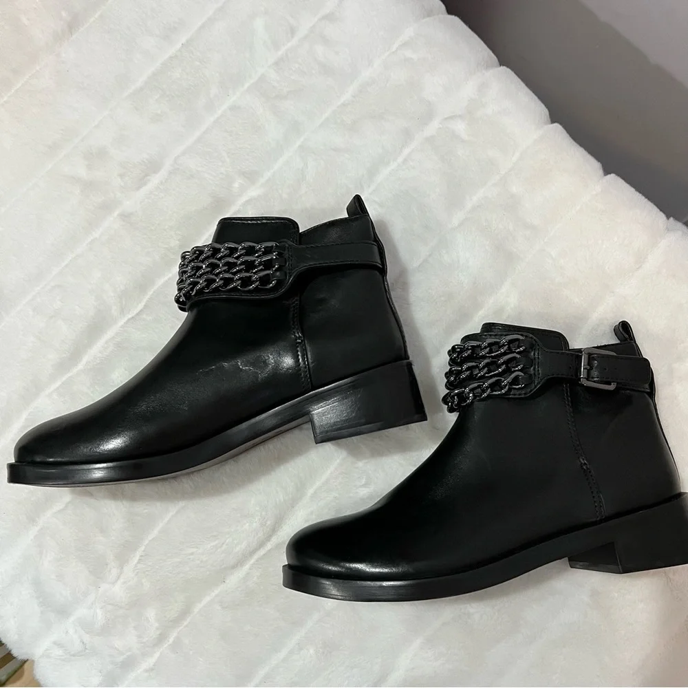NEW Tory Burch BLOOMFIELD Gunmetal Chain Embellished Black Leather Bootie